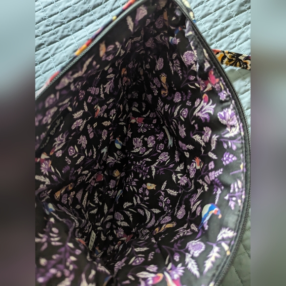 Vera Bradley Iconic Foxwood Bright Crossbody NWOT RARE! - Picture 3 of 5